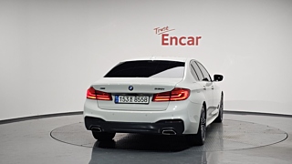 BMW 5-SERIES G30 2020