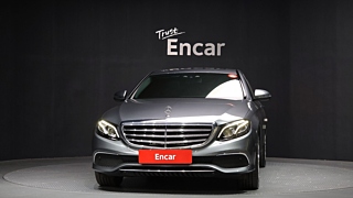 MERCEDES BENZ E-CLASS W213 2017
