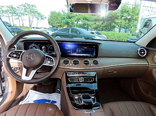 MERCEDES BENZ E-CLASS W213 2020