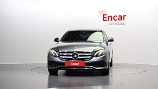 MERCEDES BENZ E-CLASS W213 2019