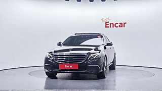 MERCEDES BENZ E-CLASS W213 2016