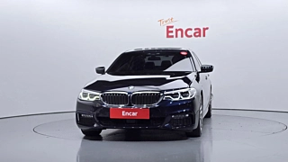 BMW 5-SERIES G30 2017