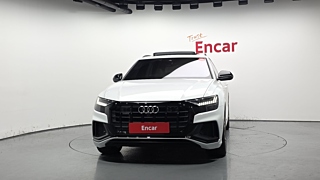 AUDI Q8 4M 2023