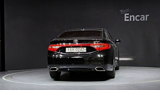 HYUNDAI GRANDEUR HG 2016