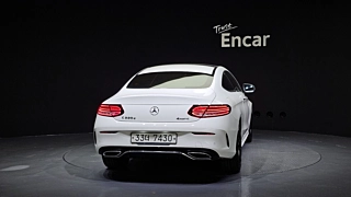 MERCEDES BENZ C-CLASS W205 2019