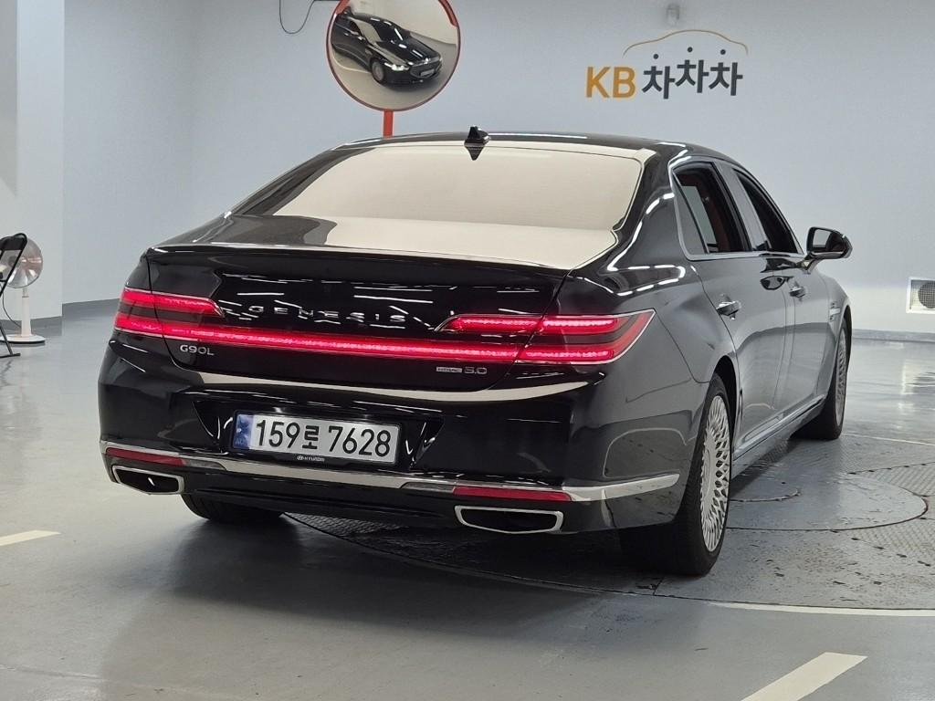 GENESIS G90 2019