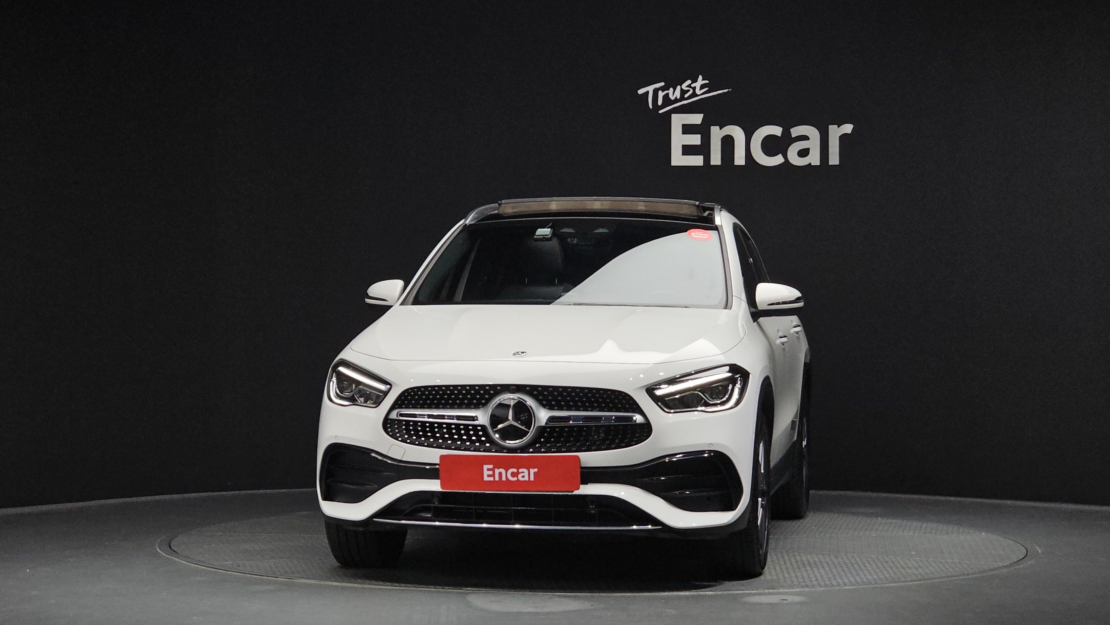 MERCEDES BENZ GLA-CLASS H247 2023