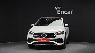 MERCEDES BENZ GLA-CLASS H247 2023