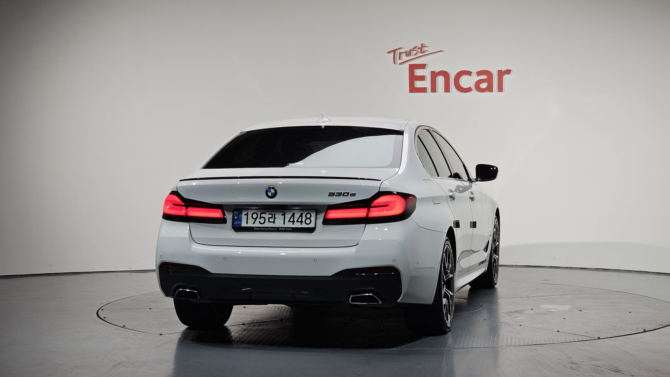 BMW 5-SERIES G30 2021