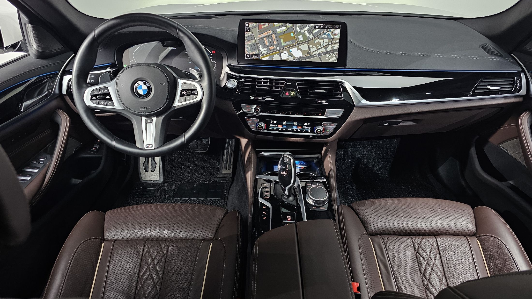 BMW 5-SERIES G30 2021