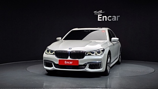 BMW 7-SERIES G11 2017