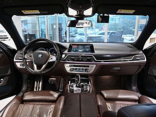 BMW 7-SERIES G11 2018
