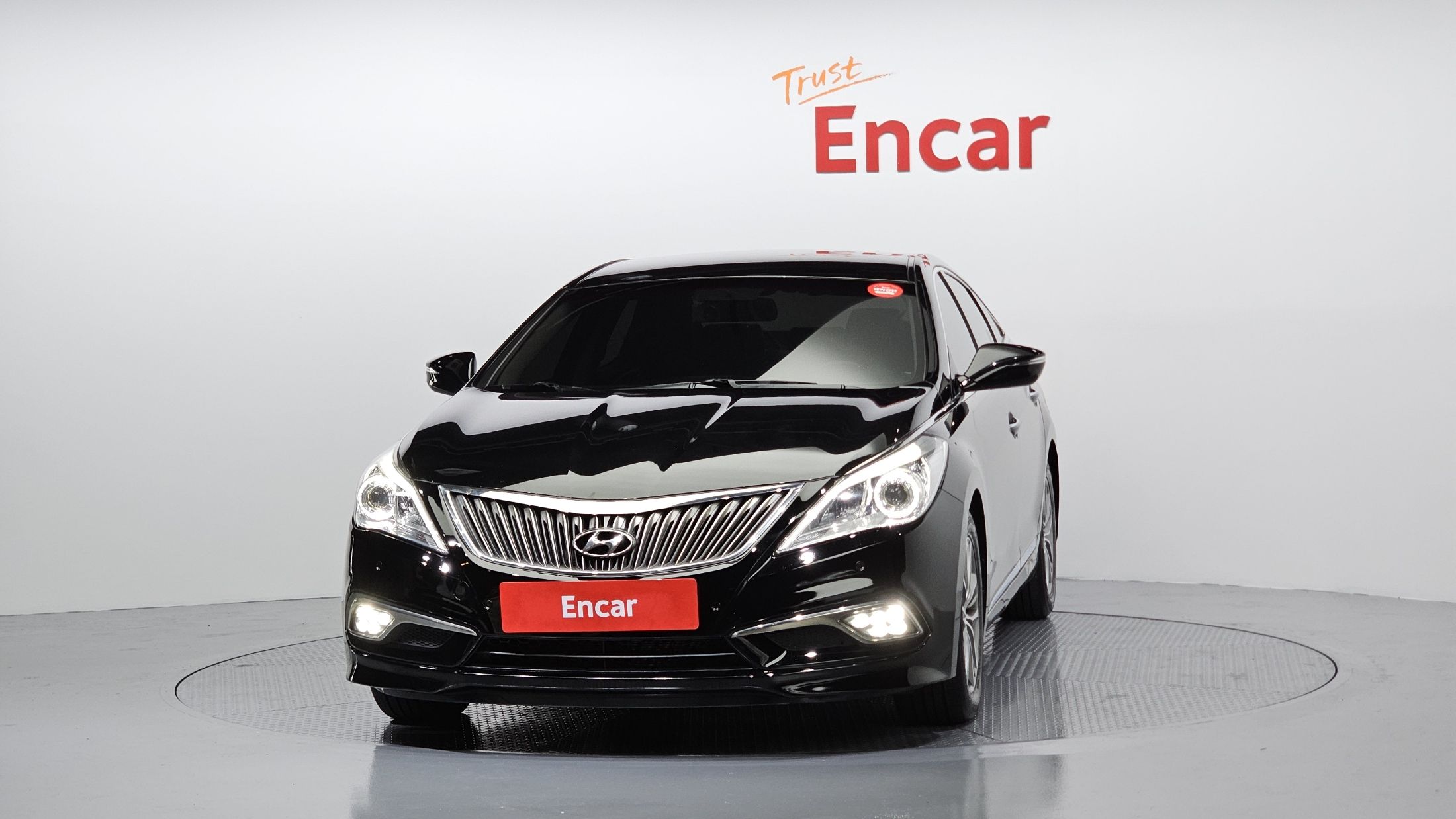 HYUNDAI GRANDEUR HG 2016