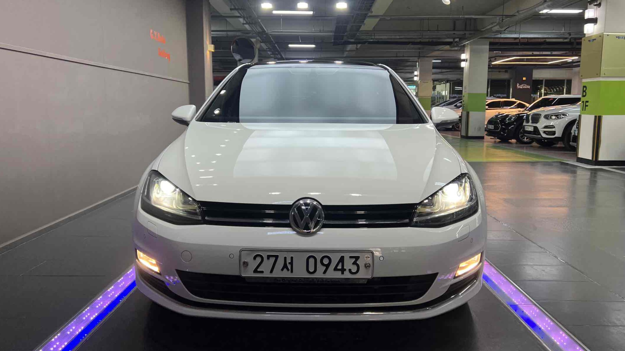 VOLKSWAGEN GOLF 2016