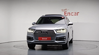 AUDI Q7 4M 2019