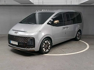 HYUNDAI STARIA 2023