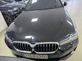 BMW 5-SERIES G30 2022