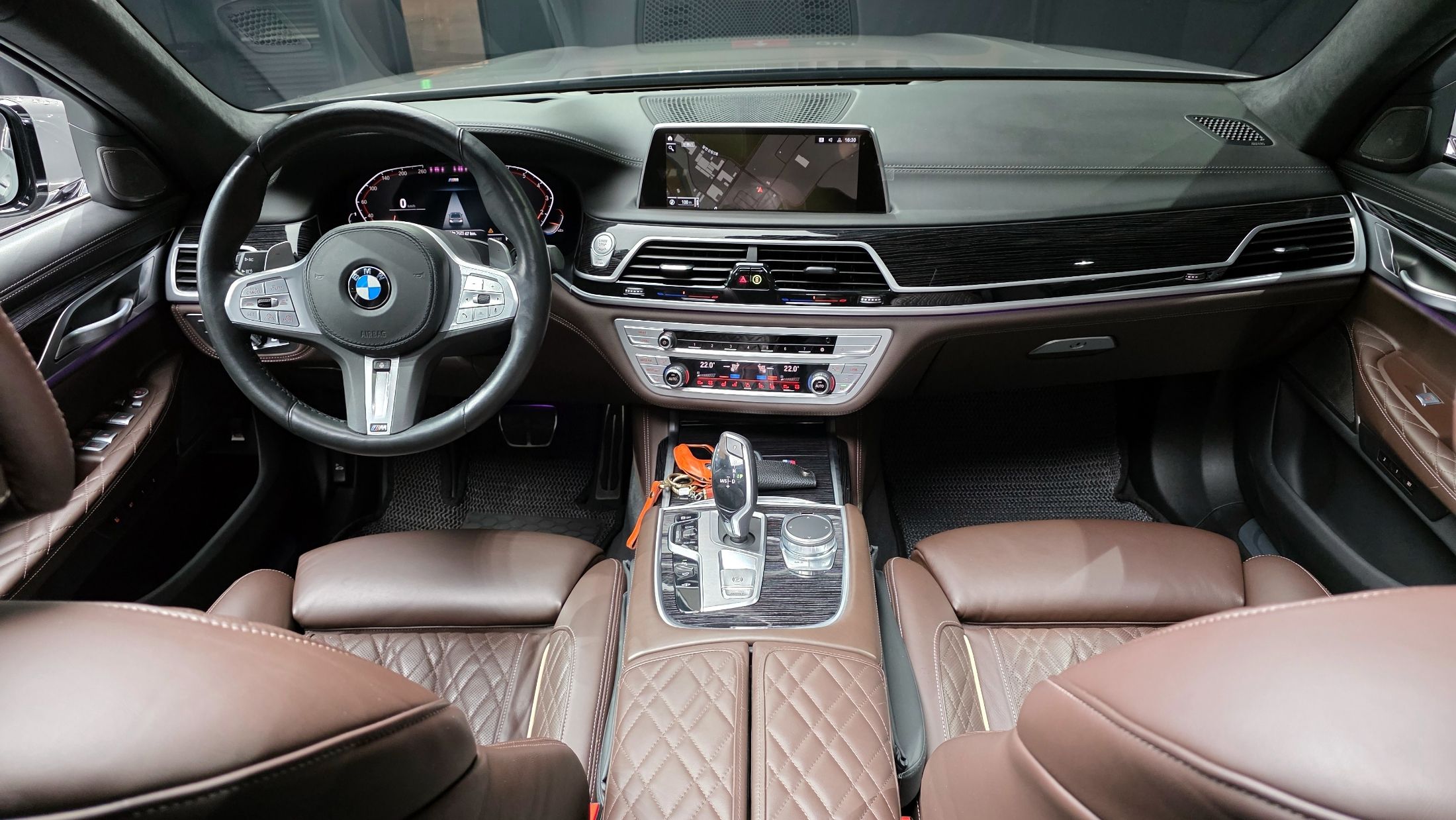 BMW 7-SERIES G11 2021