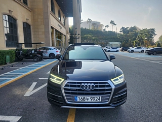 AUDI Q5 FY 2020