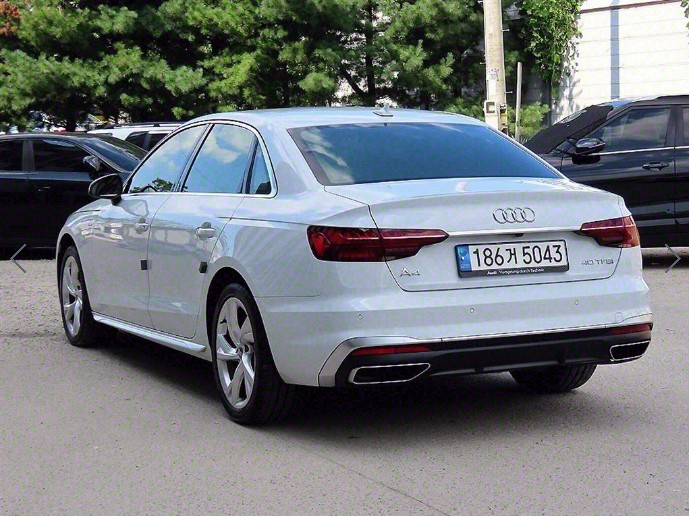 AUDI A4 B9 2020