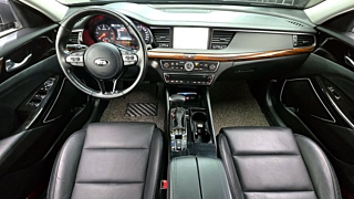 KIA K7 2017