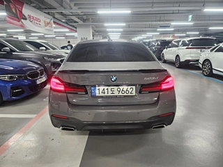 BMW 5-SERIES G30 2020