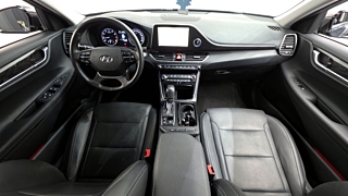 HYUNDAI GRANDEUR IG 2017