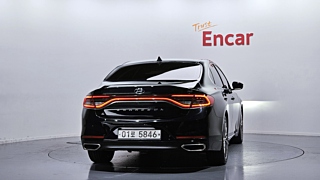 HYUNDAI GRANDEUR IG 2017