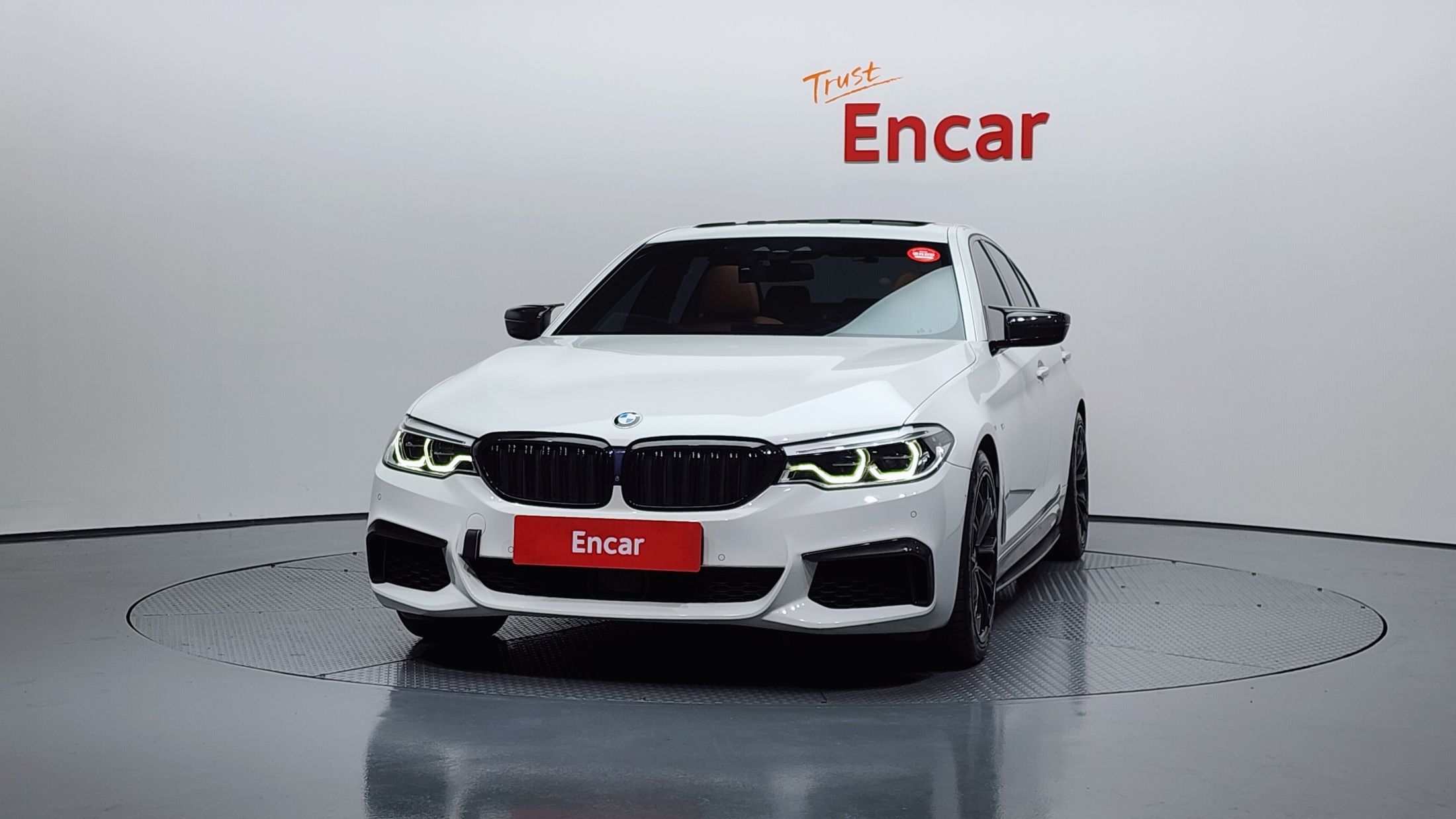 BMW 5-SERIES G30 2017