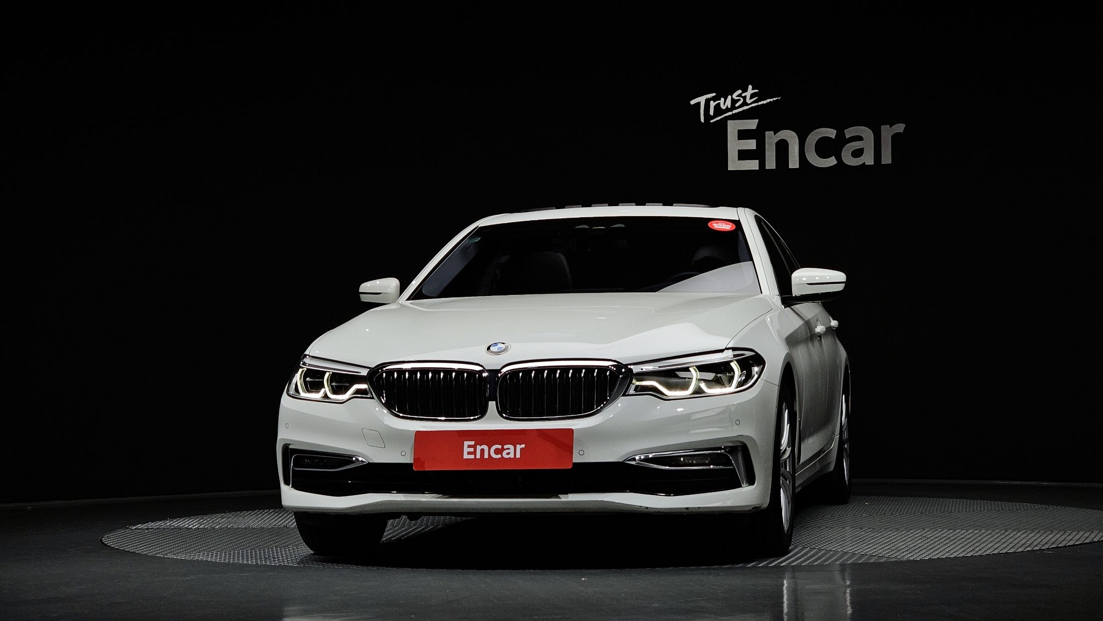 BMW 5-SERIES G30 2020