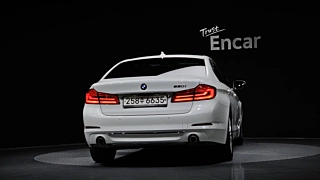 BMW 5-SERIES G30 2020