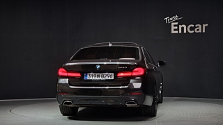 BMW 5-SERIES G30 2023