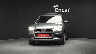 AUDI Q5 FY 2020