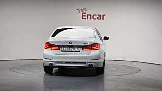 BMW 5-SERIES G30 2020
