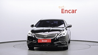 HYUNDAI GRANDEUR HG 2016