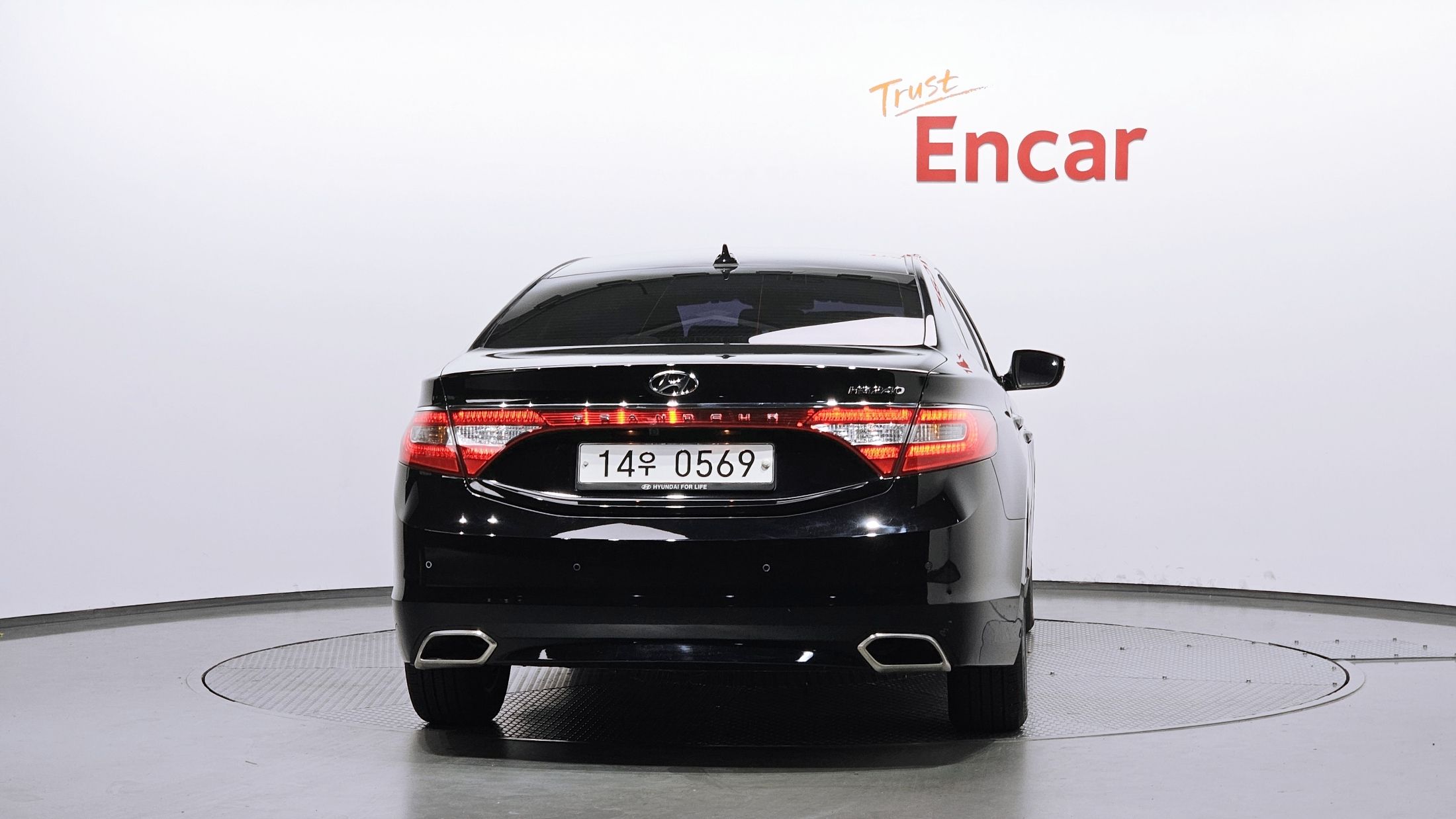 HYUNDAI GRANDEUR HG 2016