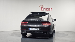 GENESIS G80 RG3 2021