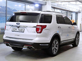 FORD EXPLORER 2018