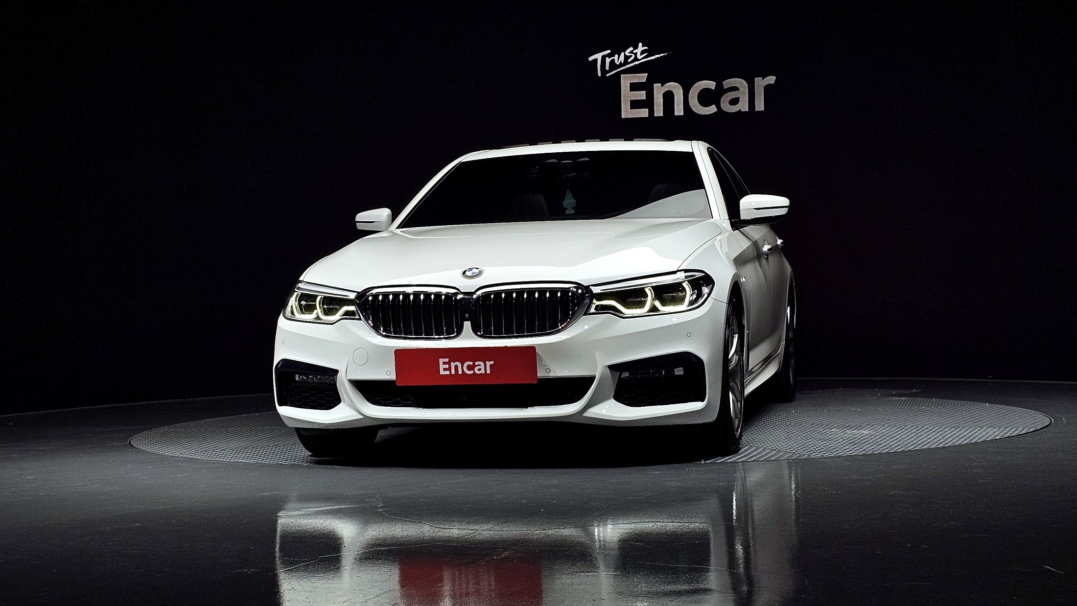 BMW 5-SERIES G30 2018