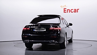 MERCEDES BENZ E-CLASS W213 2022