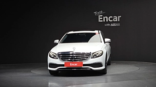 MERCEDES BENZ E-CLASS W213 2020