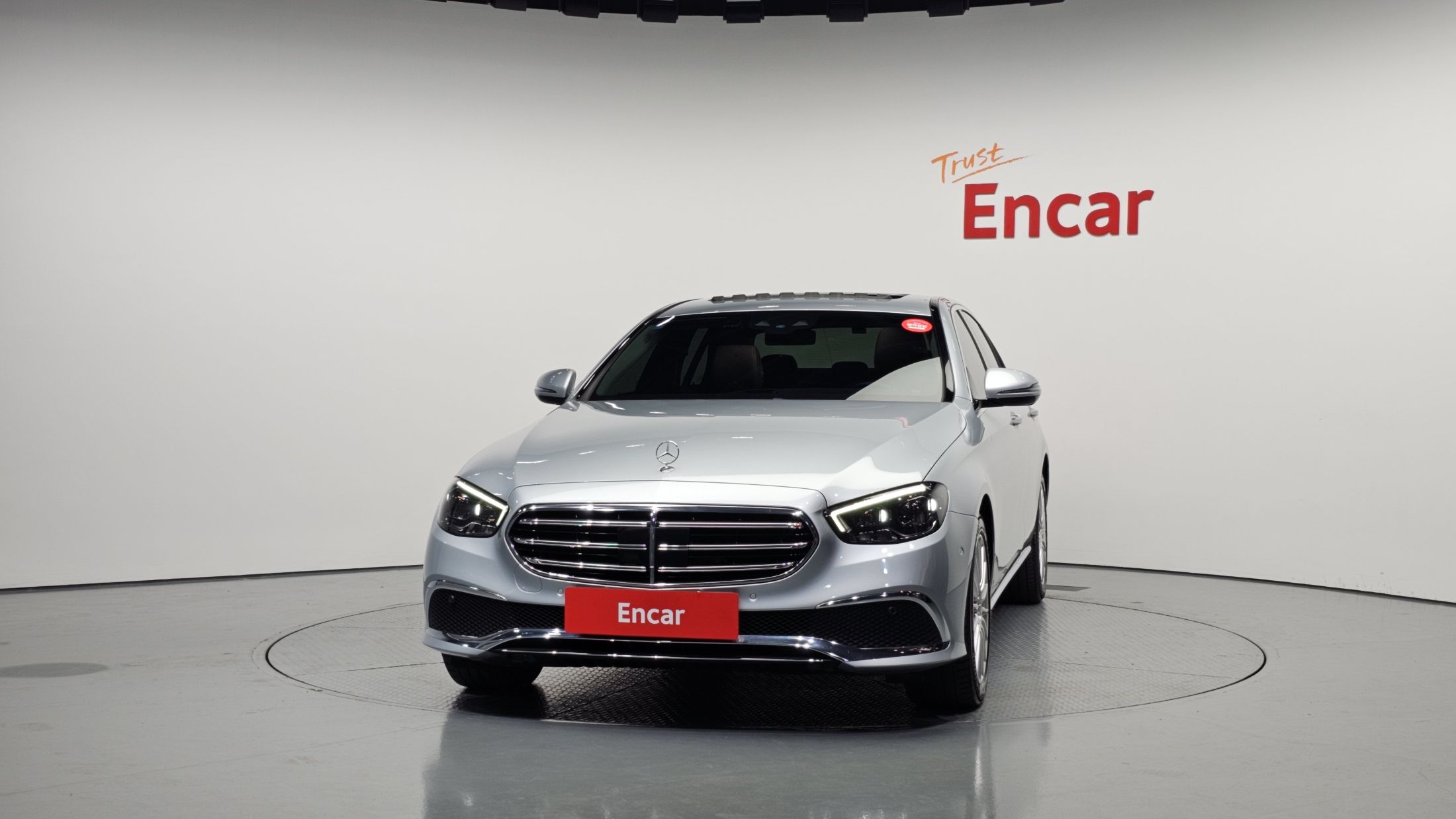 MERCEDES BENZ E-CLASS W213 2021