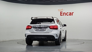 MERCEDES BENZ GLA-CLASS X156 2018