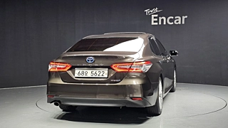 TOYOTA CAMRY XV70 2018