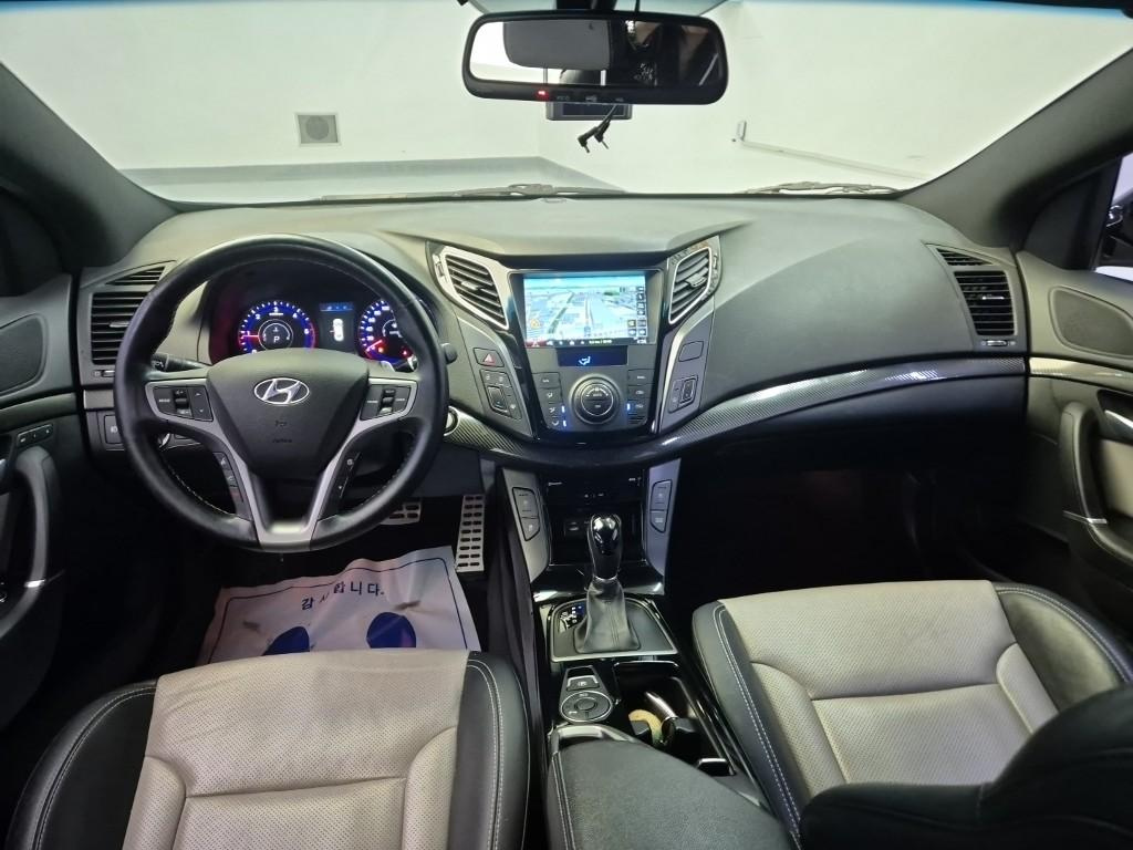 HYUNDAI I40 SALOON 2015