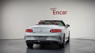 MERCEDES BENZ C-CLASS W205 2020