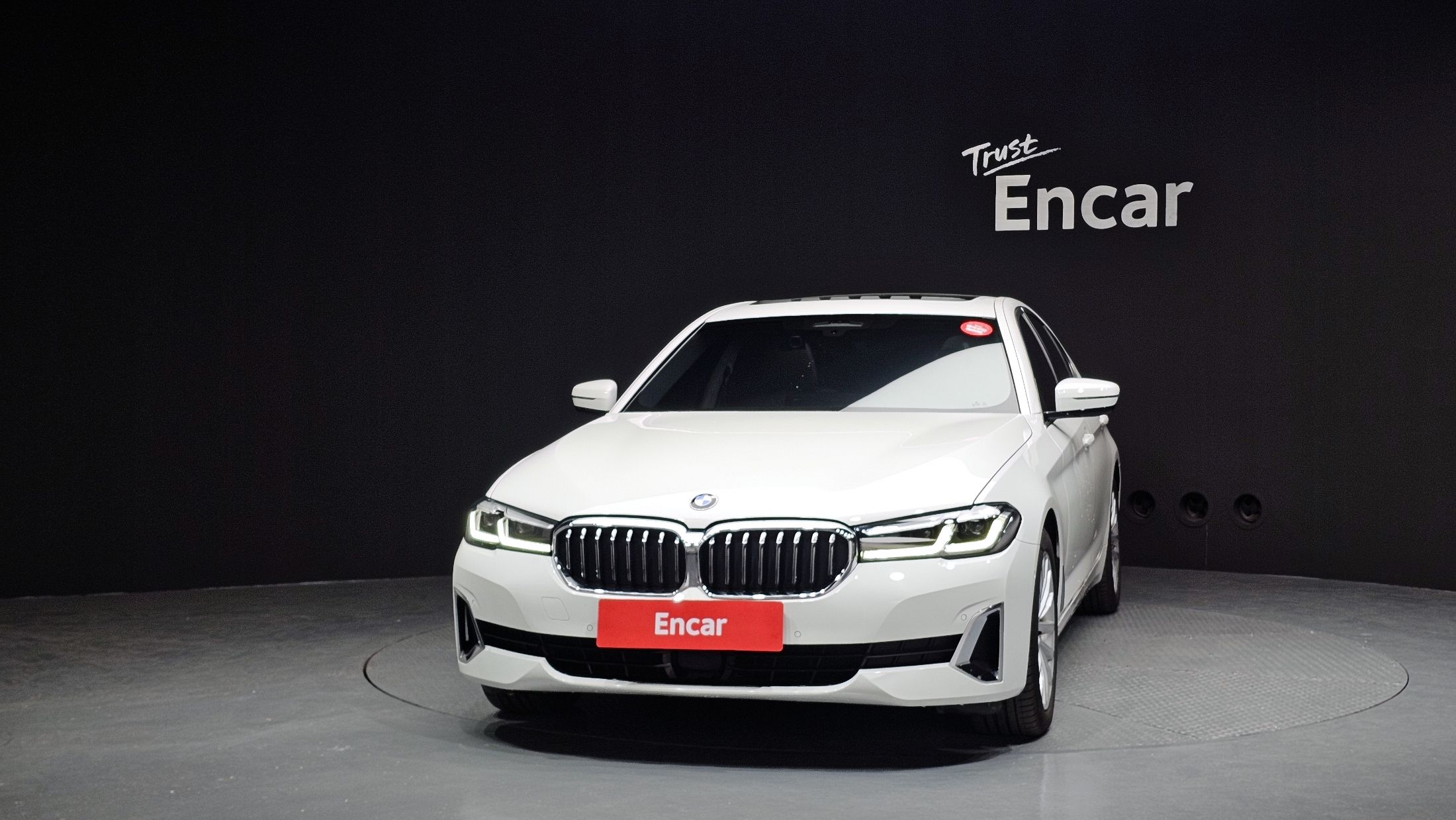 BMW 5-SERIES G30 2020