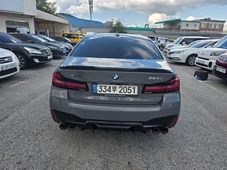 BMW 5-SERIES G30 2020