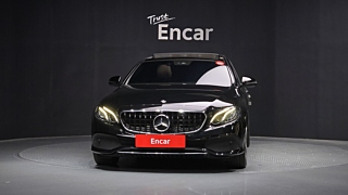 MERCEDES BENZ E-CLASS W213 2019