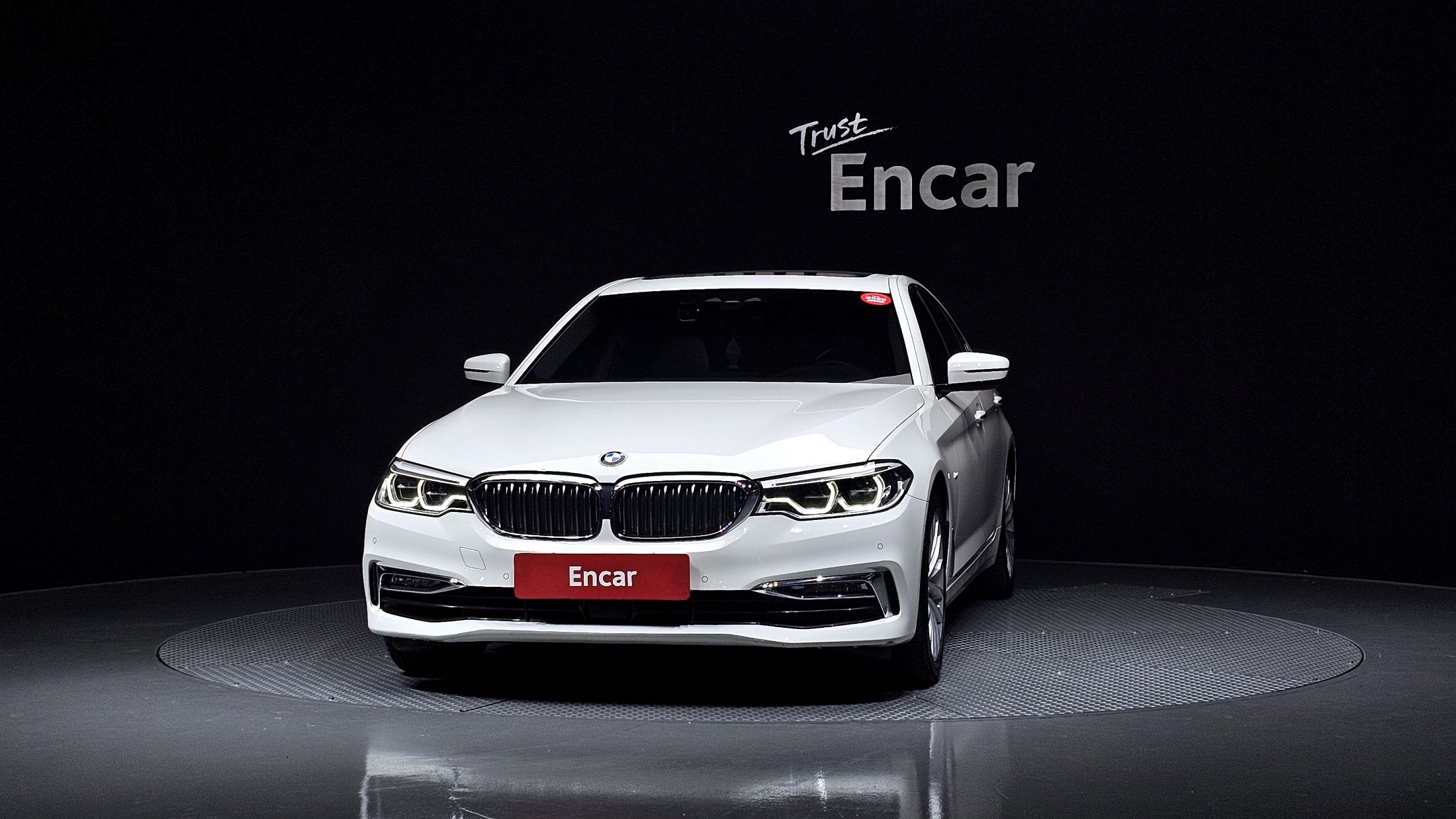 BMW 5-SERIES G30 2018